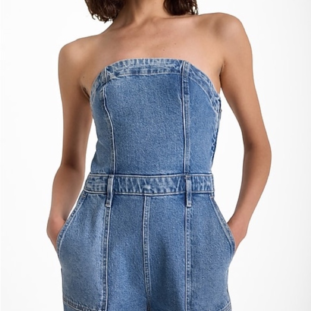 Express Strapless Wide Leg Cargo Denim Jean Jumpsuit Womens 12 Light Blue Wash - Picture 2 of 14